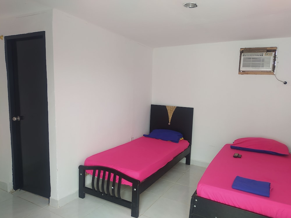 Basic Triple Room photo 1