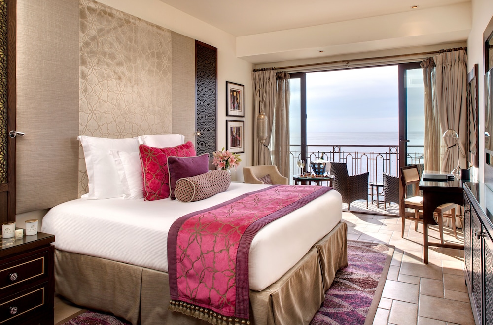 Standard Room, 1 Queen Bed, Sea View - Photo 1
