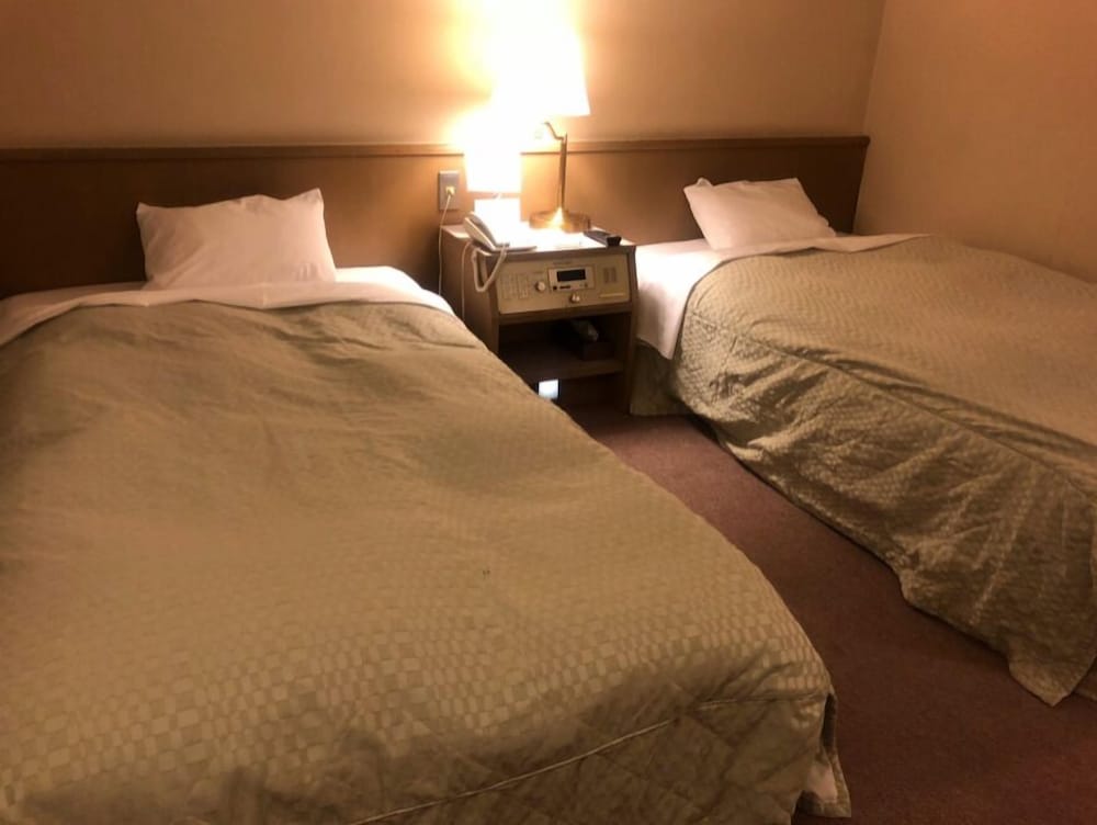 Business Twin Room, Private Bathroom photo 1
