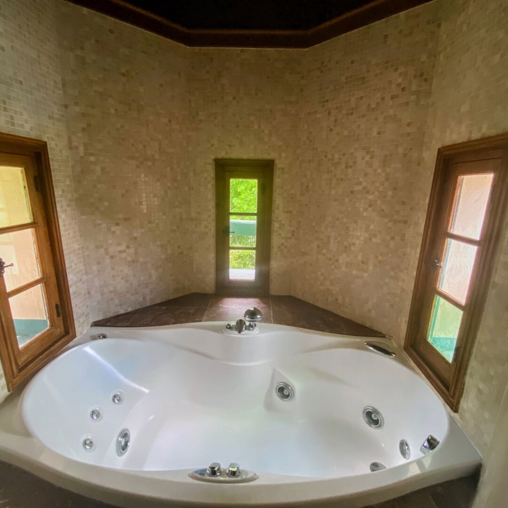 Junior Suite, River View photo 3