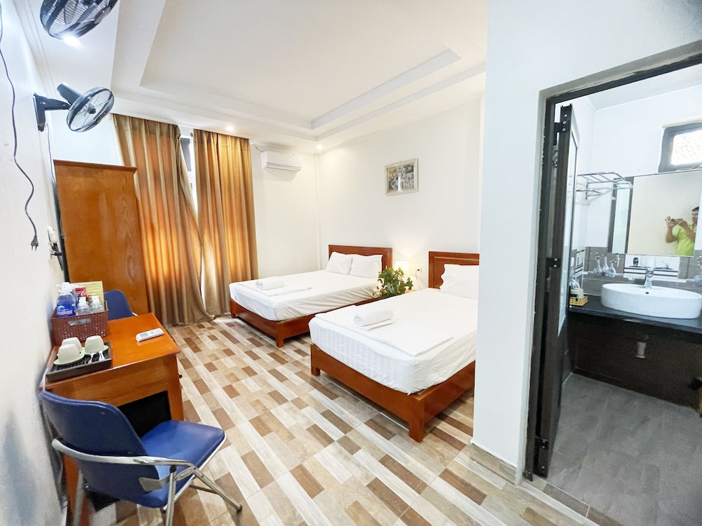 Family Quadruple Room - Photo 8