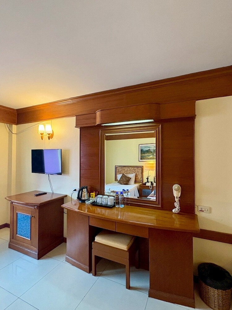 Superior Triple Room - Photo 7