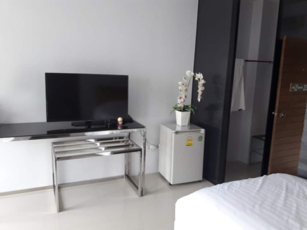 Twin Room with Balcony