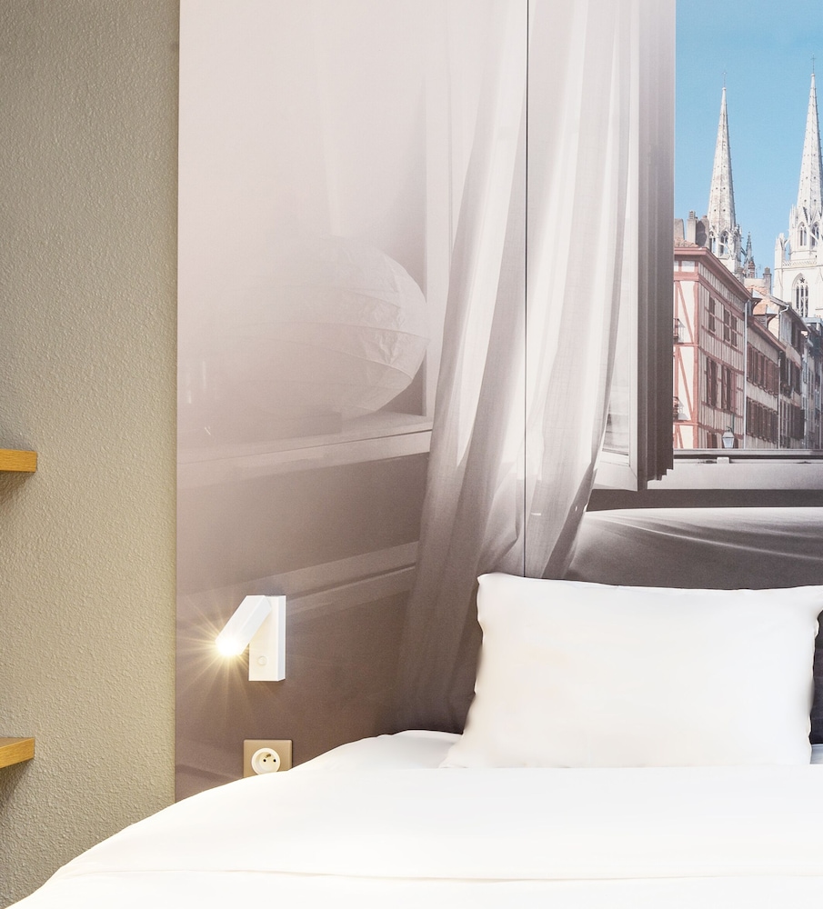 B&B HOTEL MEAUX, Bild 7