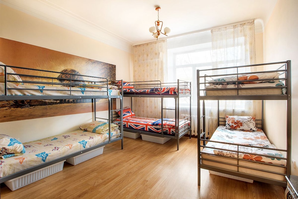 One Bed in 6-Bed Female Dormitory photo 1