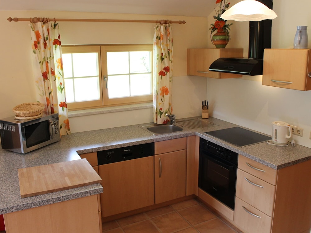 Classic Chalet, 3 Bedrooms photo 2