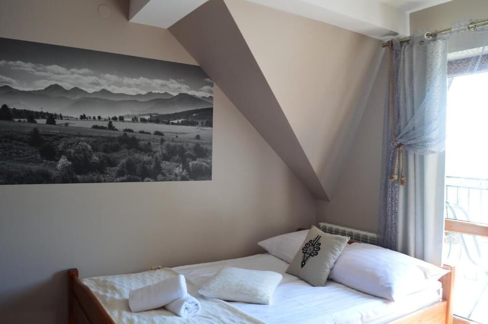 Double Room, Balcony, Mountain View photo 3