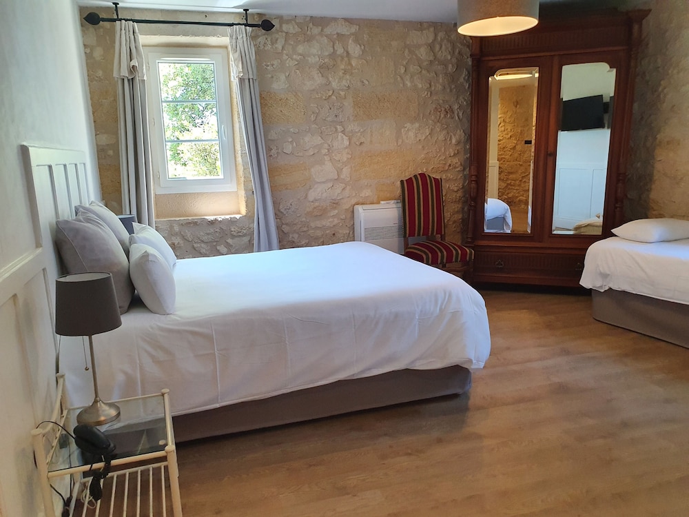 Triple Room - Photo 2