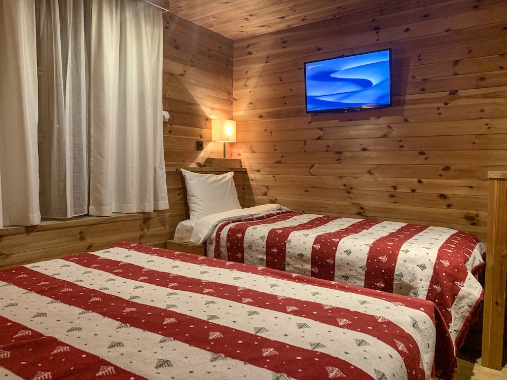 Panoramic Apartment, 1 Bedroom, Non Smoking, Mountain View photo 1