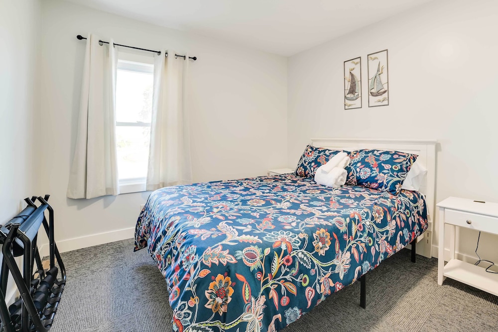 House (Multiple Bedrooms) photo 1
