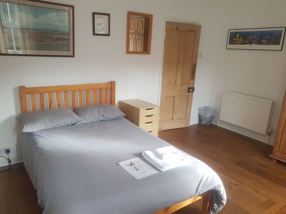 Large Single Room photo 1