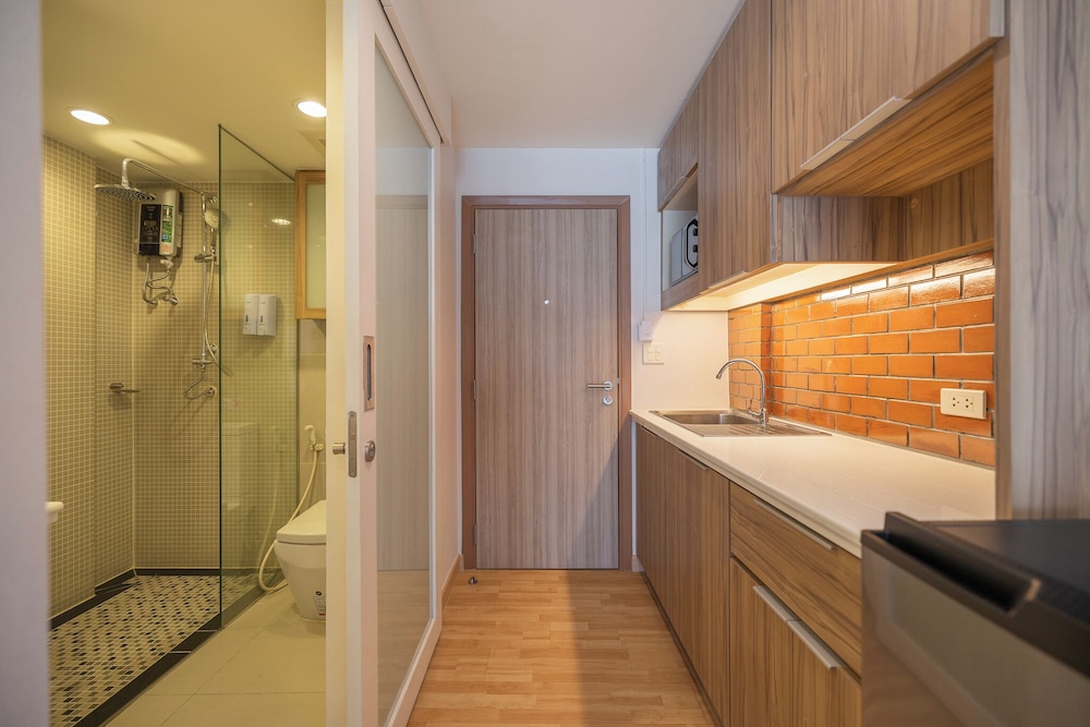 Twin Room with Balcony photo 3