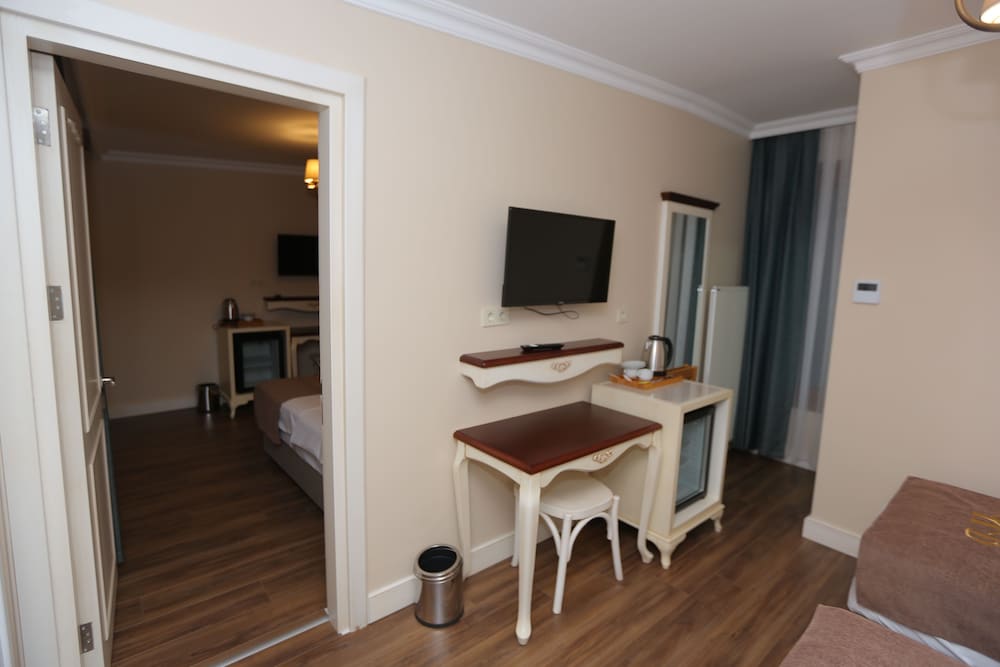 Connection Room photo 1