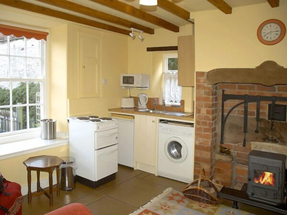 Cottage photo 2
