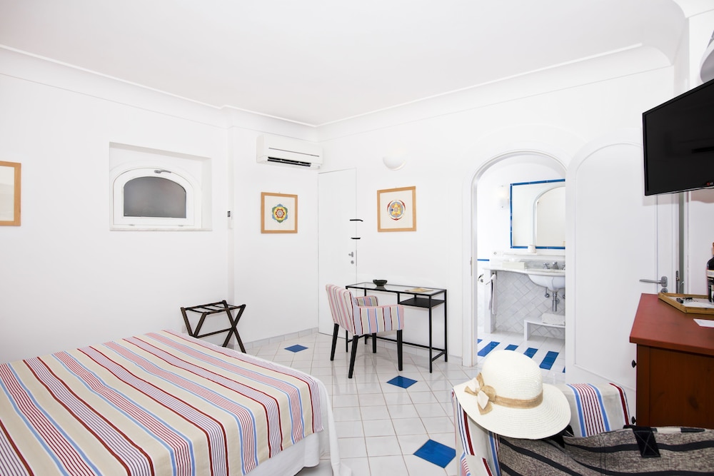 Economy Double Room, Annex Building (Giorgio) photo 1