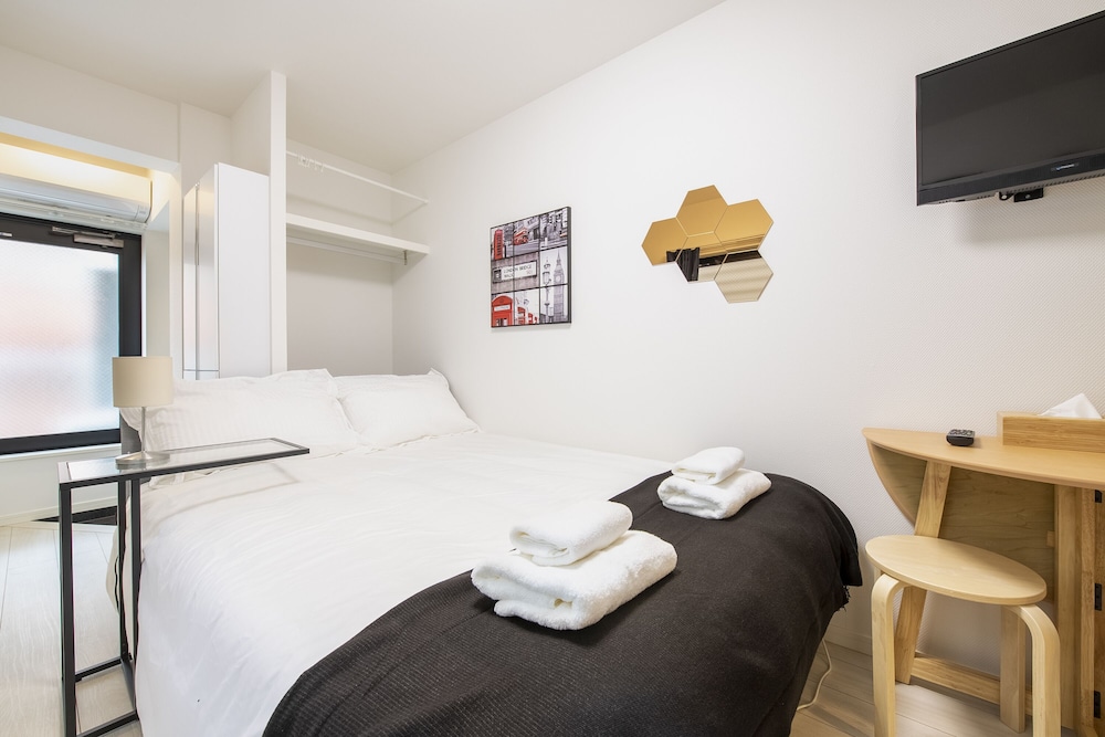 City Double Room, Non Smoking (401) photo 1