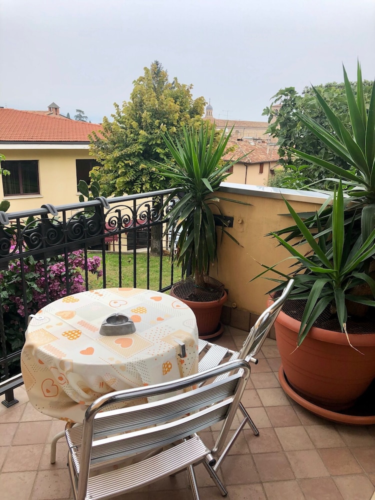 Suite, Balcony photo 3