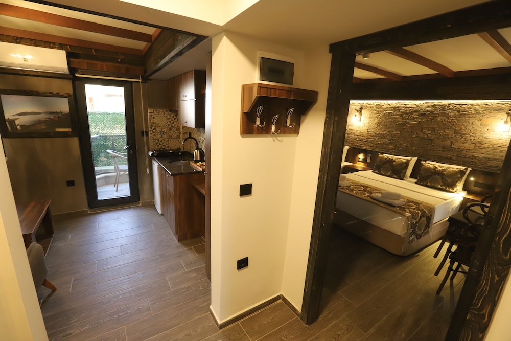 Luxury Double or Twin Room photo 1