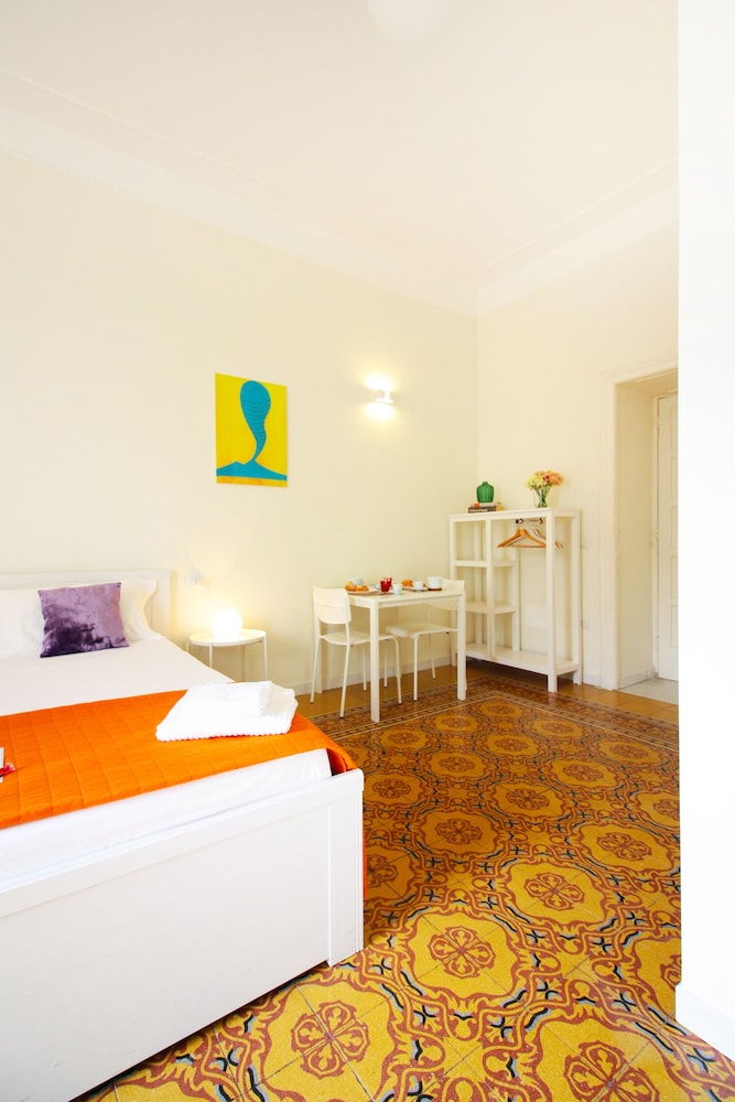 Deluxe Triple Room, City View