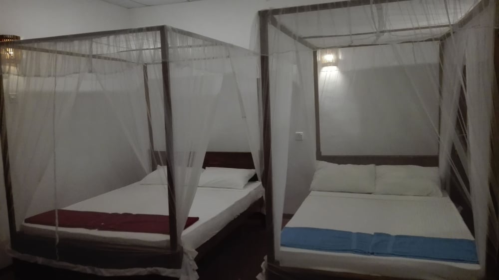 Deluxe Dreibettzimmer, 1 Schlafzimmer, Küche, Blick auf den Garten