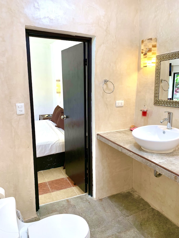 Suite (Master) photo 3