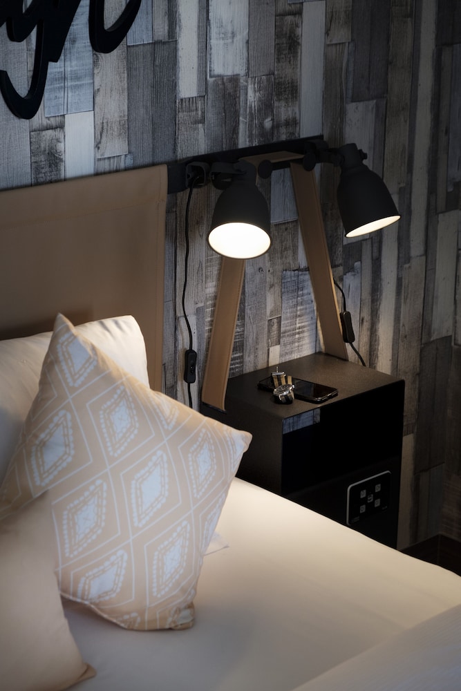 Premium Double Room photo 3