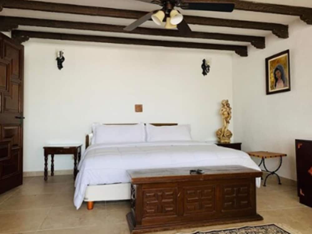 Superior Suite, 2 Double Beds photo 2