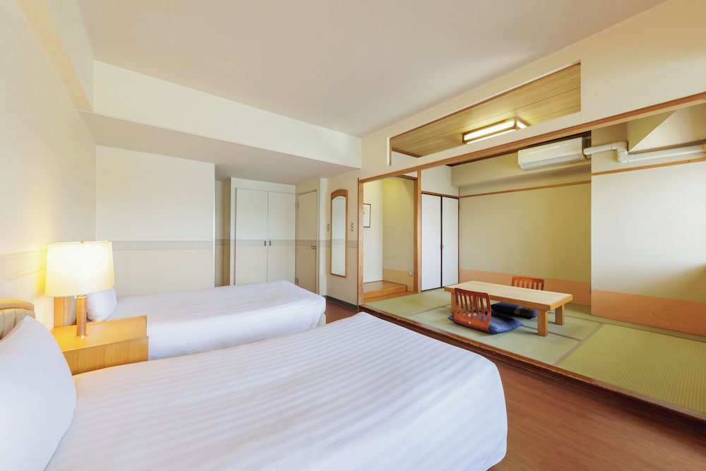 Ocean View Comfort Japanese-Western-Style Room(Non-smoking) photo 3