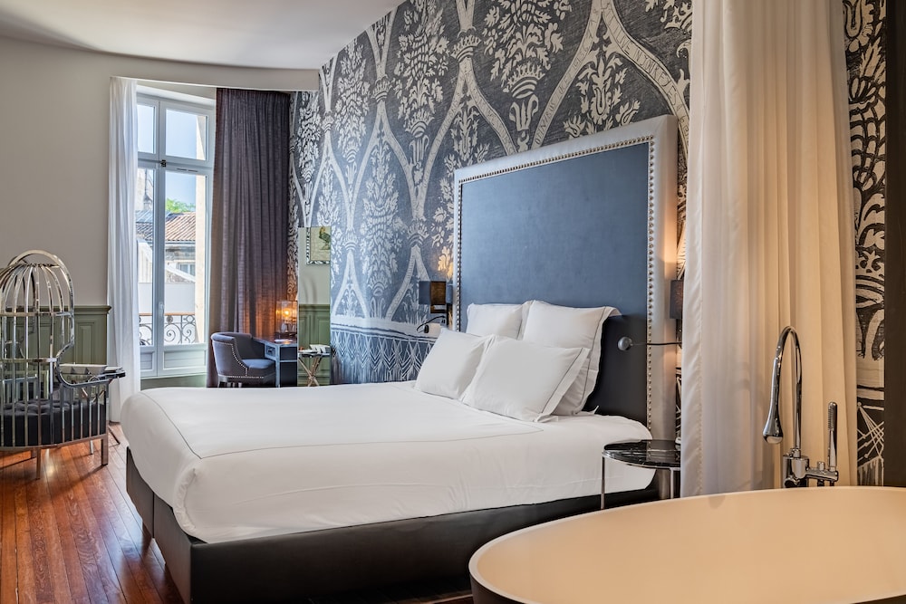 Double Room (Prestige)