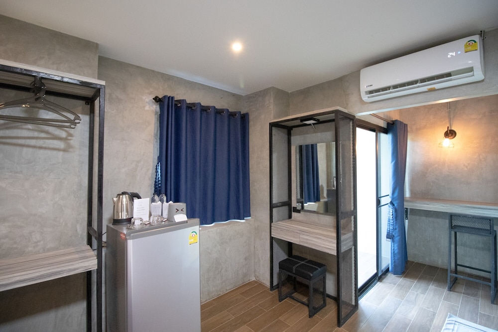 Superior Twin Room - Photo 6