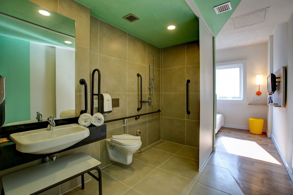 Standard Apartment, 1 Double Bed, Accessible photo 2