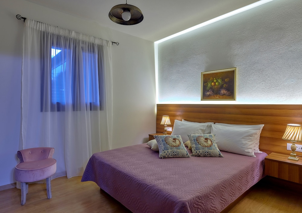 Apartment, 3 Bedrooms, Private Pool, Ground Floor