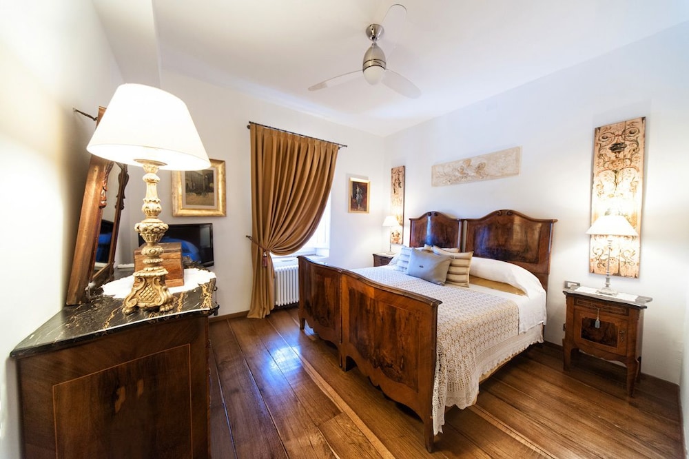 Suite photo 1