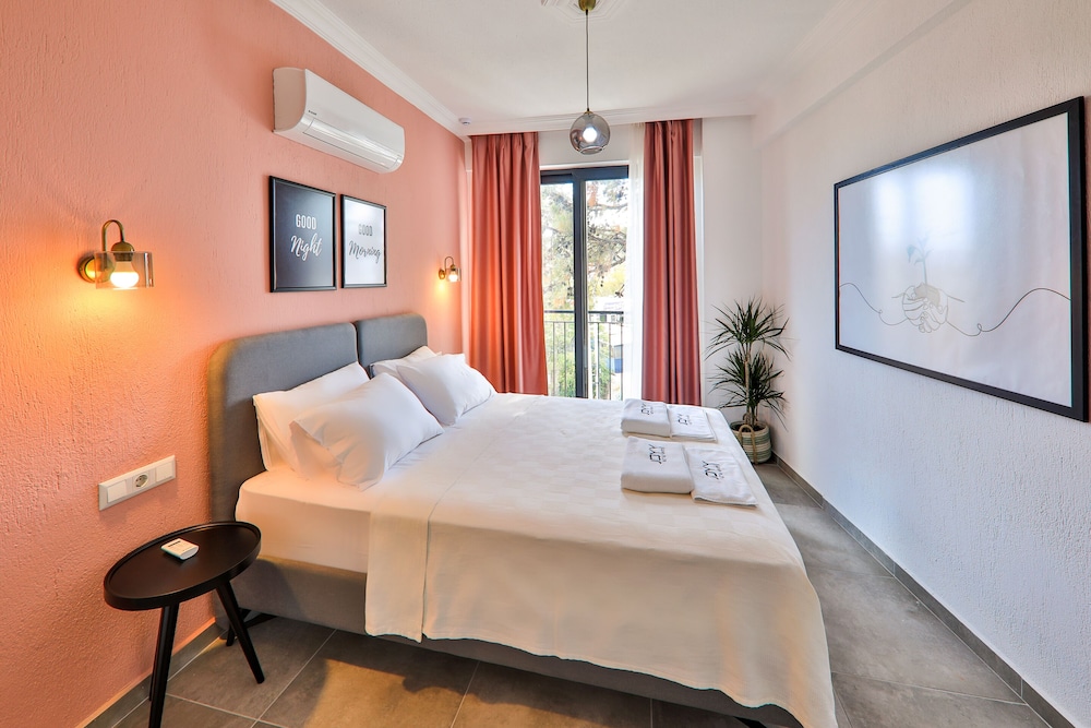 Family Duplex, 2 Bedrooms, Balcony, Mountain View