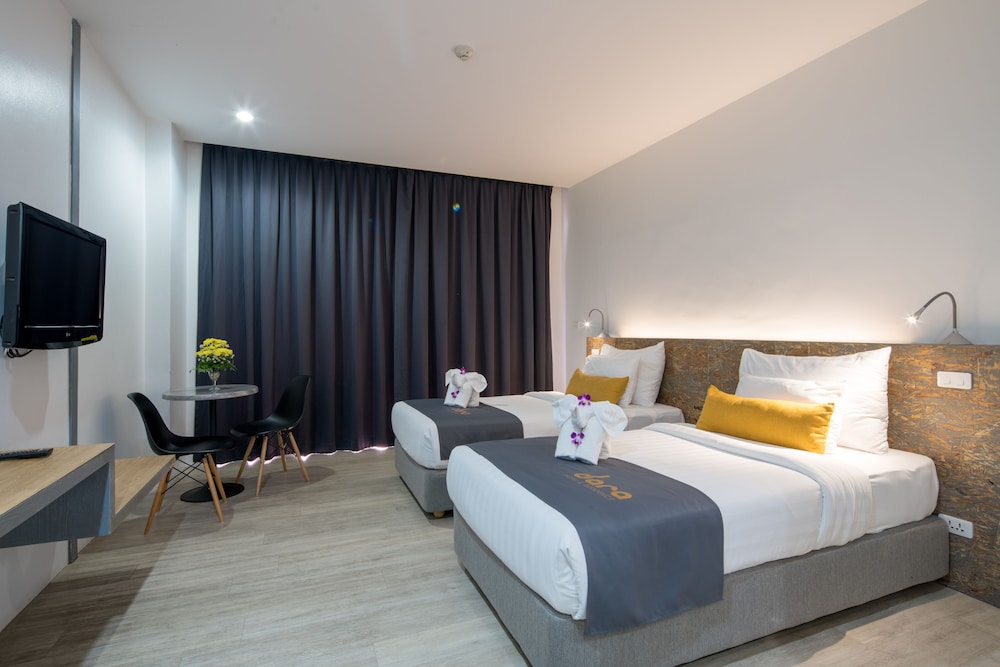 Deluxe Room Twin with Balcony - Photo 4