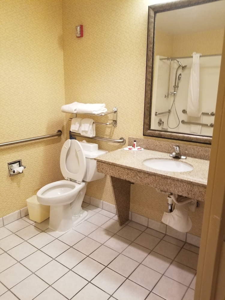 Room, Accessible, Non Smoking - Photo 5