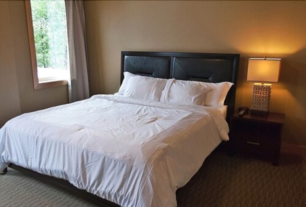 Exclusive Penthouse, 1 King Bed, Ocean View