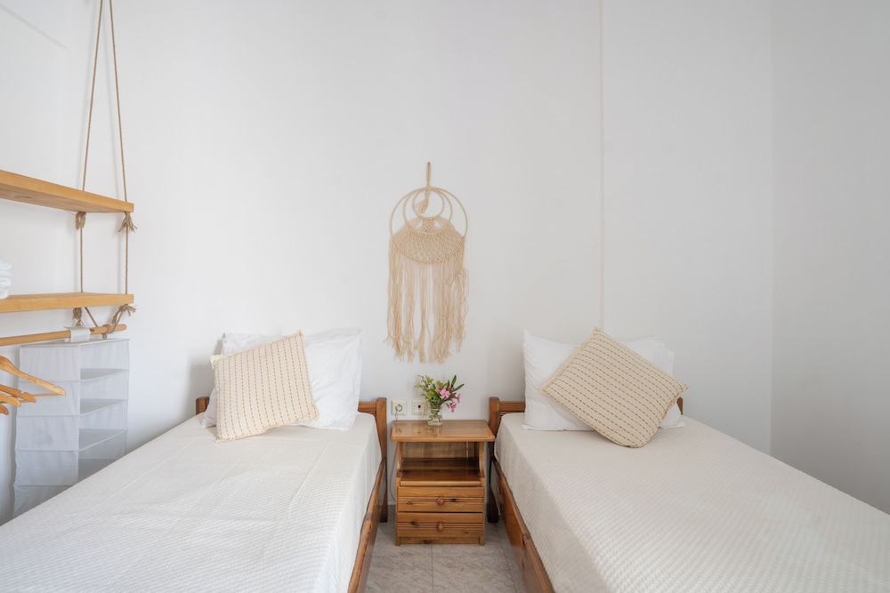Standard Double or Twin Room, Balcony, Sea View photo 2
