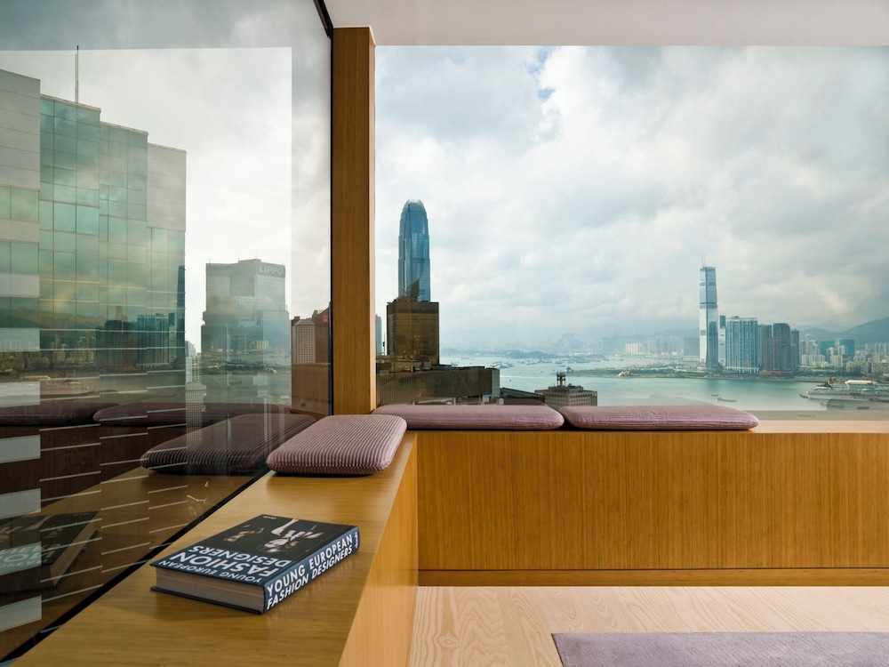 Suite, Harbor View (Upper) photo