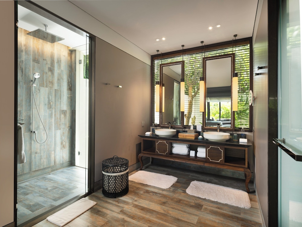 Premier Villa (Garden) - Photo 14