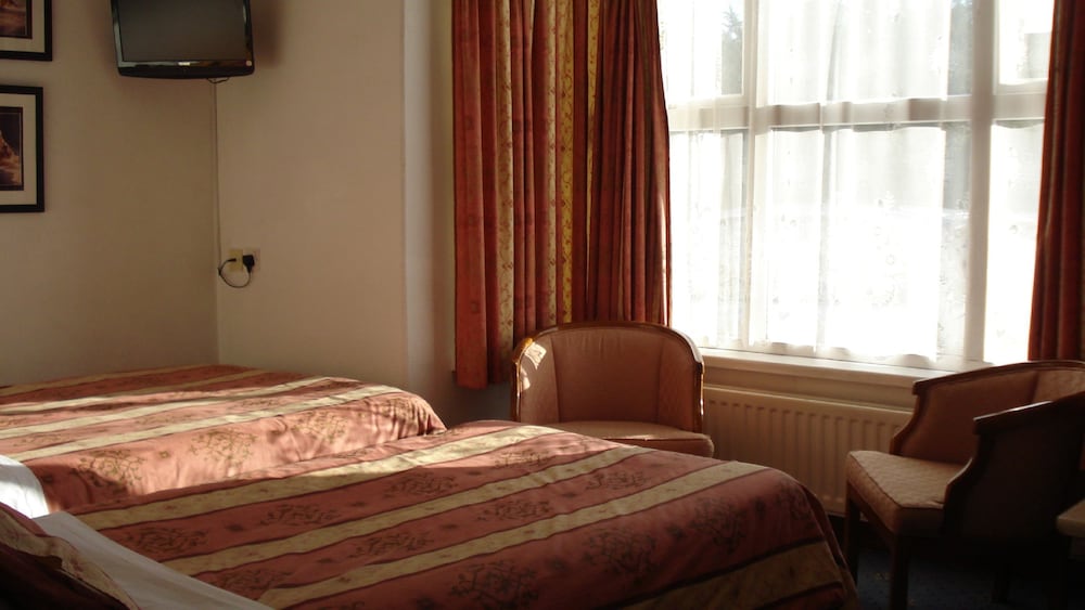 Double or Twin Room photo 2