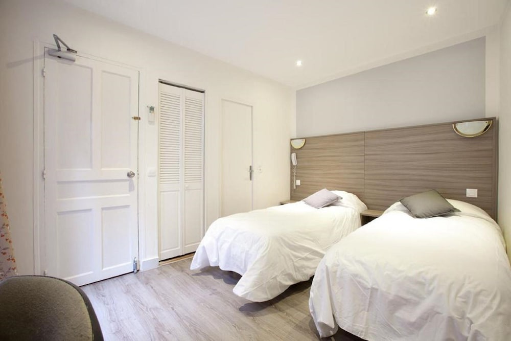 Twin Room photo 1