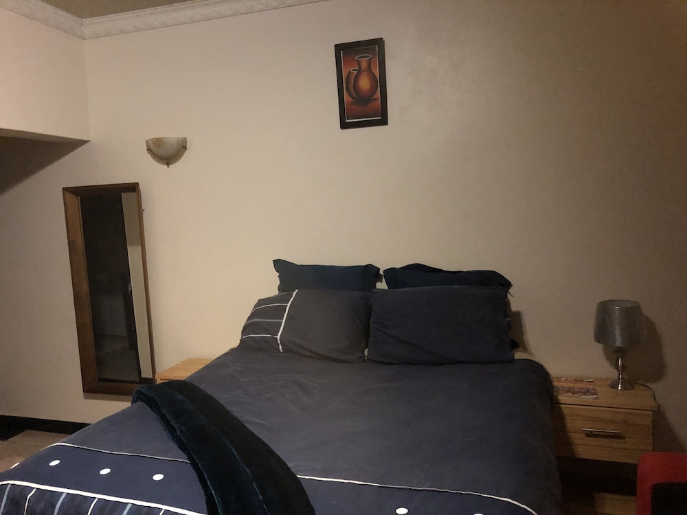 Deluxe Double Room, 1 Queen Bed, Non Smoking, Mountain View photo 1