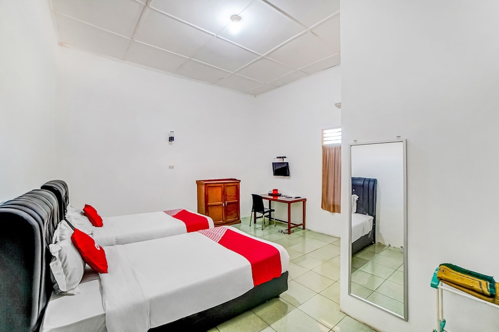 Standard Twin Room photo 1