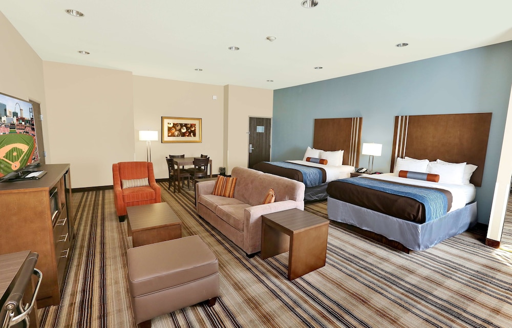 Suite, Multiple Beds, Non Smoking, Refrigerator & Microwave (with Sofabed)