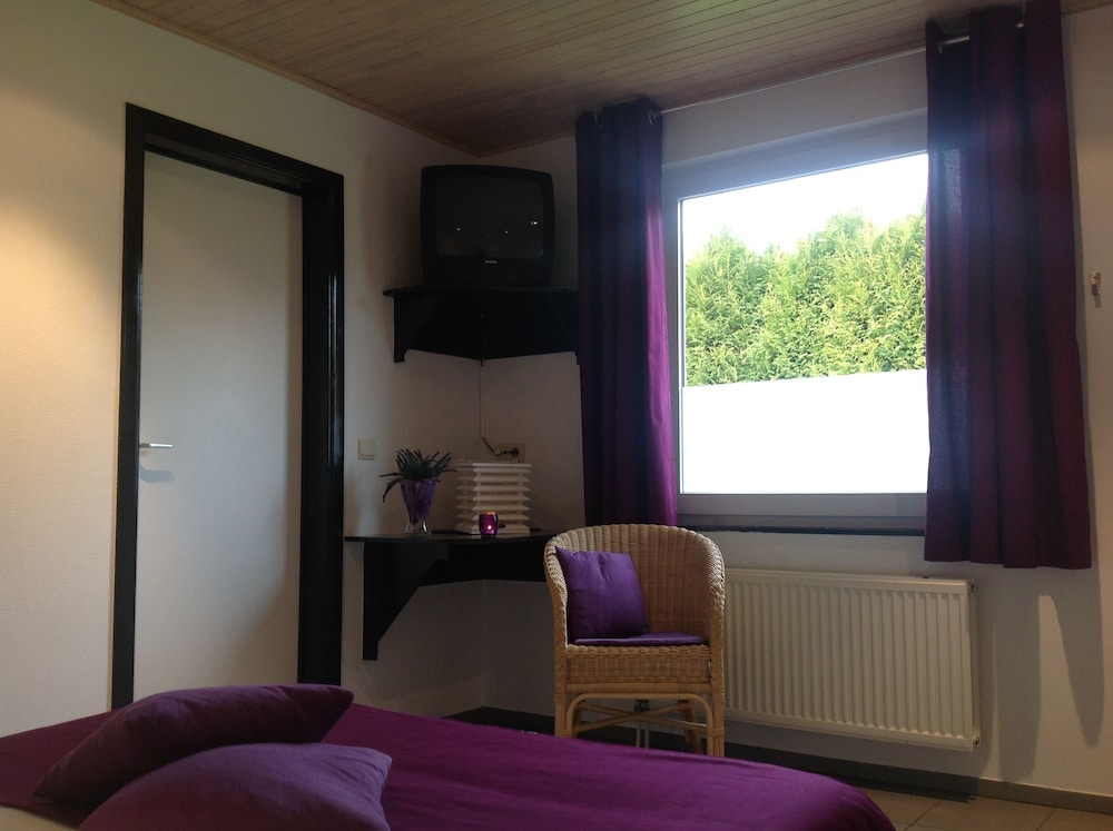 Standard Quadruple Room, Garden View photo 1