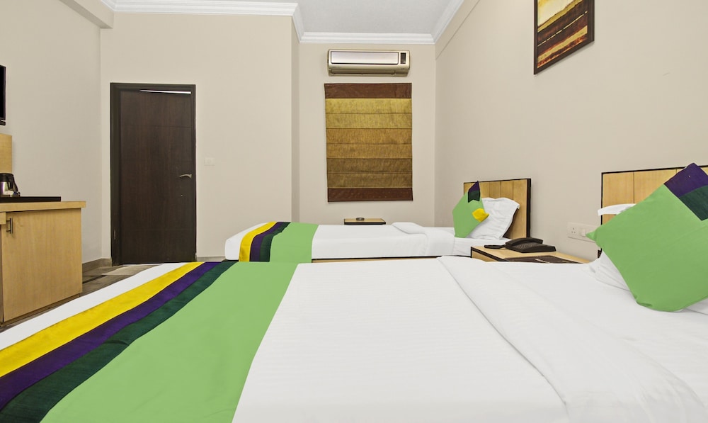 Economy Room - Photo 2
