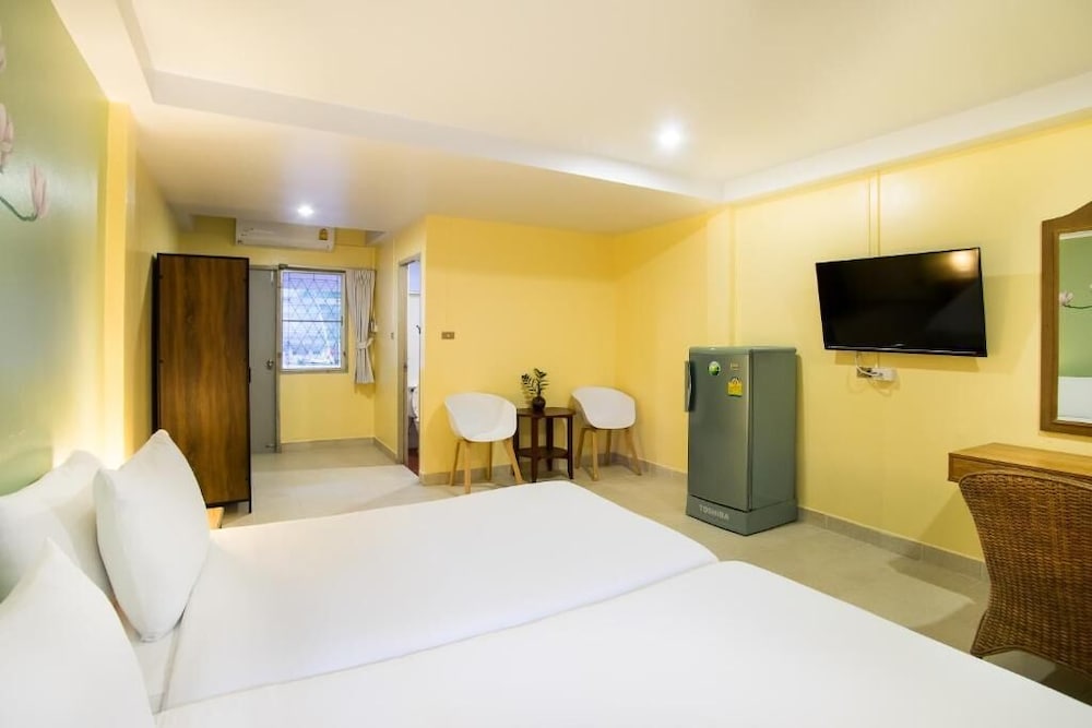 Standard Twin Room photo 2