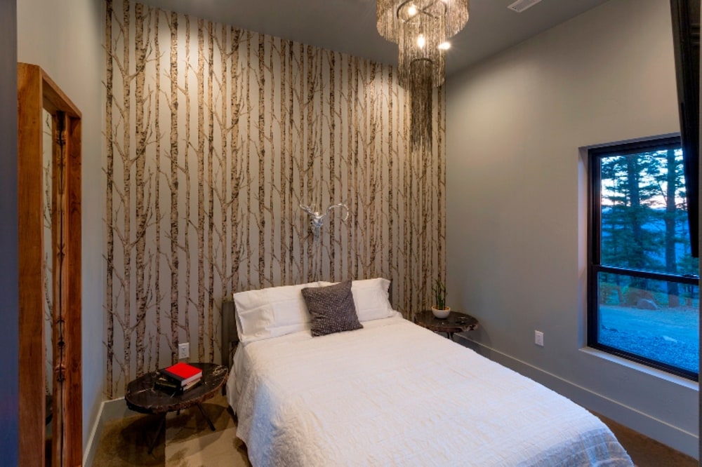 Condo, 3 Bedrooms, Non Smoking photo 1