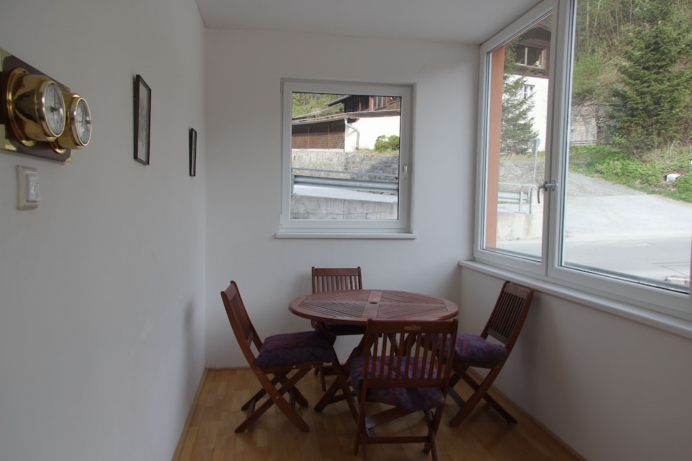 Apartment, 3 Bedrooms, Balcony, City View photo 2